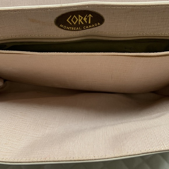 VINTAGE CREAM LEATHER CLUTCH /MAGNETIC CLOSURE / INSIDE POCKET - Picture 5 of 11